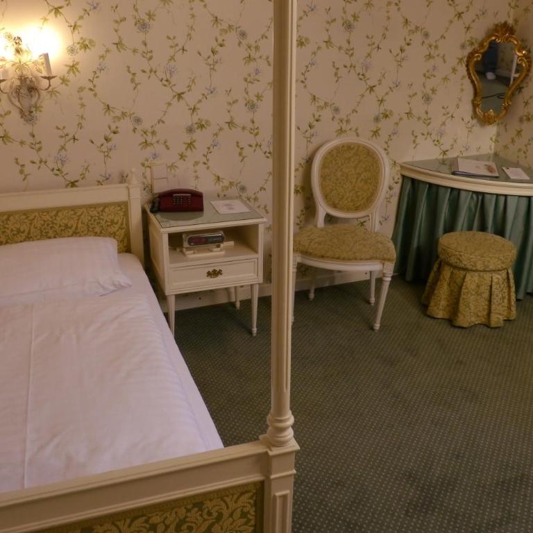 Hotel Hohenstauffen - Einzelzimmer - 2