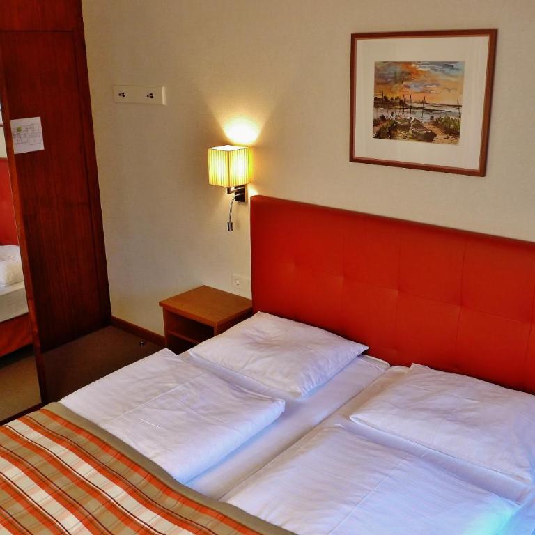 Hotel Hohenstauffen - Doppelzimmer - 11