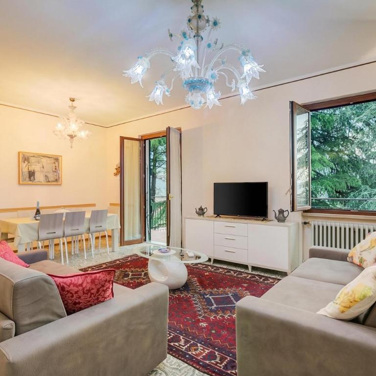 Villa Alberti 900m from Garda lake with Garden - Villa con Vista Giardino - 4