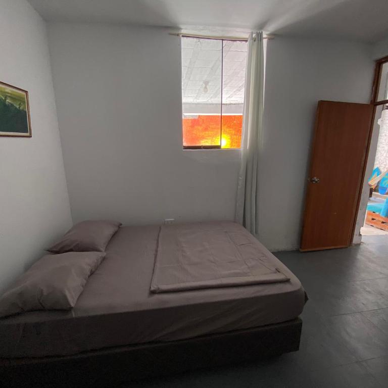 GoodWaves Surf Hostel - Habitación Deluxe - 1