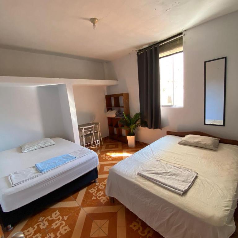GoodWaves Surf Hostel - Habitación Doble - 2 camas - 2