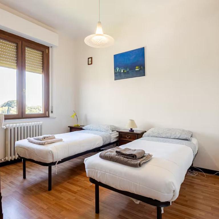 Siena 15 min Historic Centre free parking - Appartamento con 2 Camere da Letto - 4