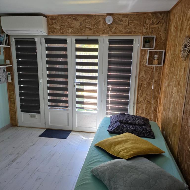 Studette avec terrasse privée - Apartamento de 1 dormitorio - 4
