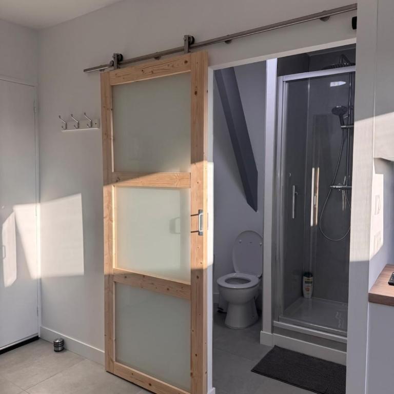 Studio Lumineux et Élégant - Appartement 1 Chambre - 6