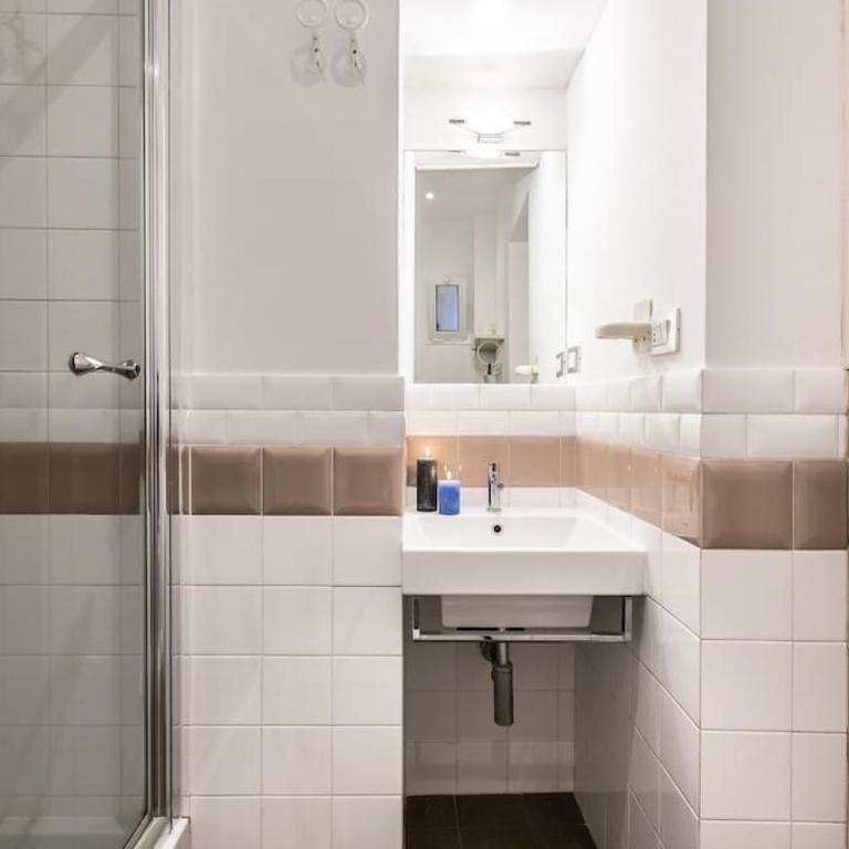 Bright cozy apartment in Trastevere - Appartamento con 2 Camere da Letto - 32