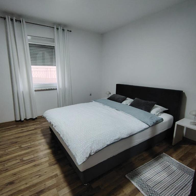 Apartman Amal - One-Bedroom Apartment - 2