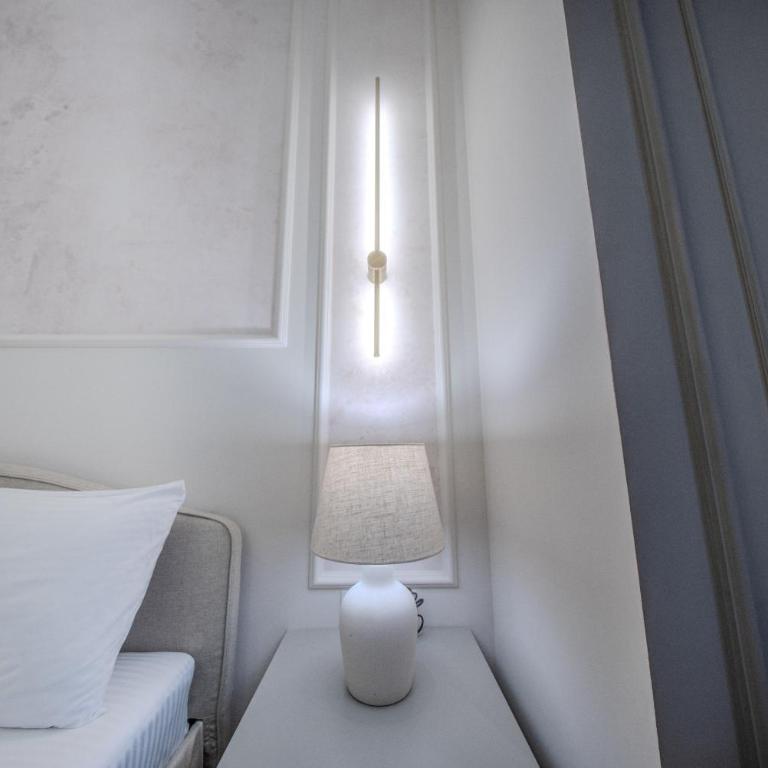 White Gallo Residences - Suite - 12