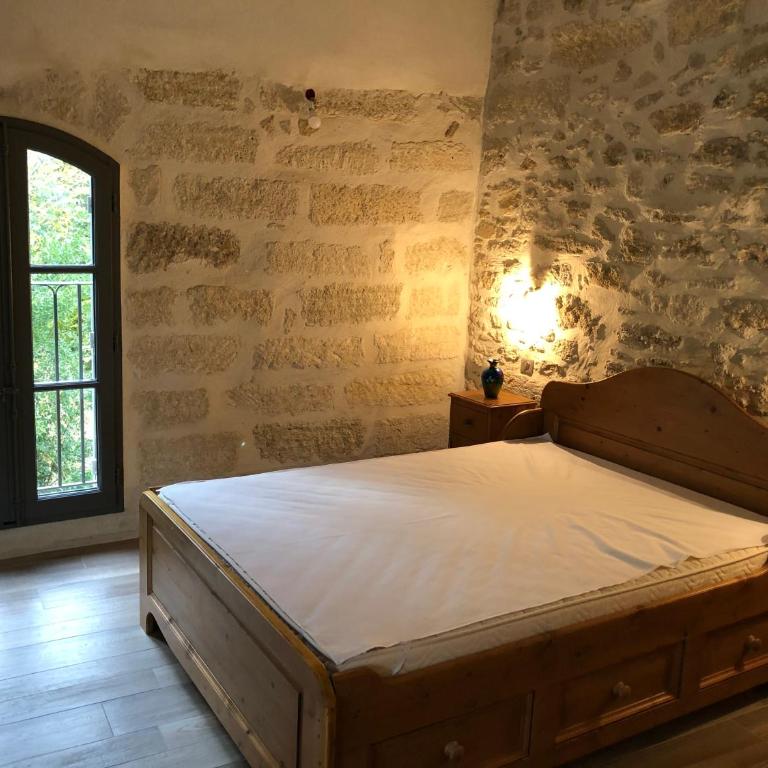 Moulin de Carrière, dans un parc de 2 hectares à Uzès - Chambre Lit King-Size Deluxe - 7