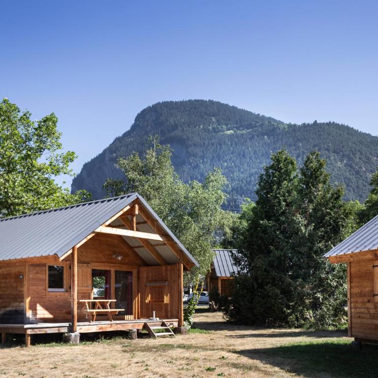 Huttopia Bourg St Maurice - Chalet Supérieur - 1