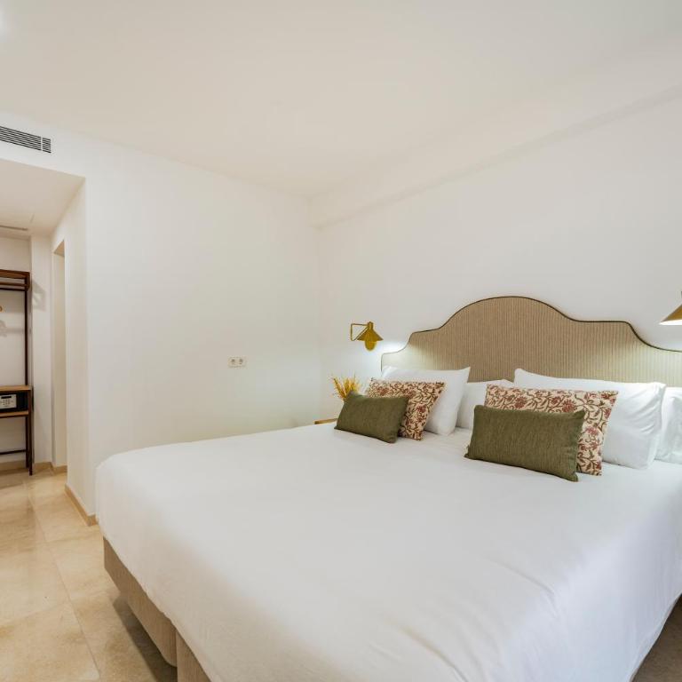 Hotel Boutique Petit París - Habitación Doble Deluxe con balcón - 5