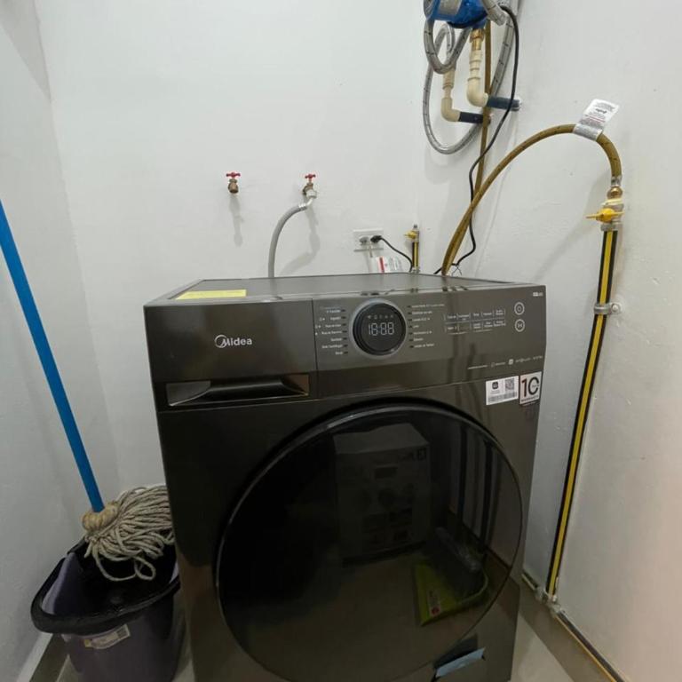depa premium con alberca, jacuzzi y seguridad 24 horas - Apartamento de 2 dormitorios - 38