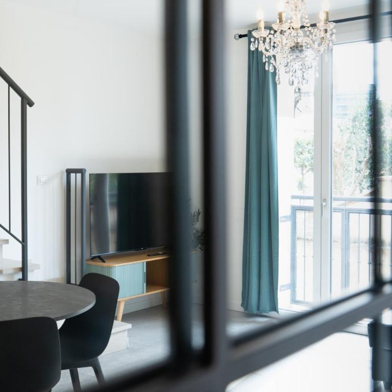 Firenze Dream Homes - Medusa - Appartamento Deluxe con 2 Camere da Letto e Vista Giardino - 4