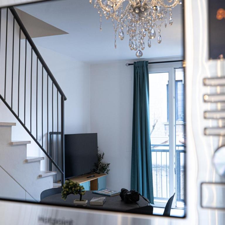 Firenze Dream Homes - Medusa - Appartamento Deluxe con 2 Camere da Letto e Vista Giardino - 11