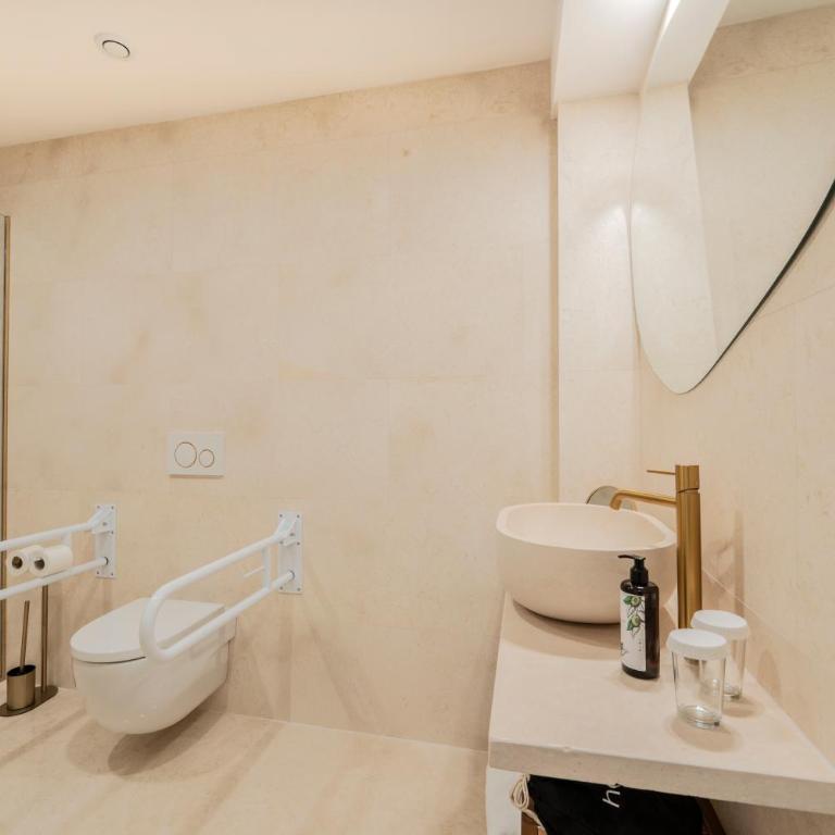 Hotel Boutique Petit París - Habitación Doble adaptada para personas con movilidad reducida - 3