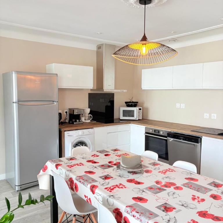 St Cyprien superbe appartement 3 chambres standing - Villa - 4