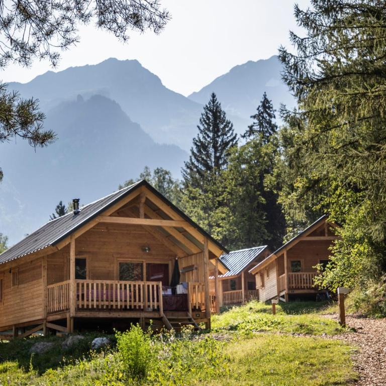 Huttopia Bozel en Vanoise - Two-Bedroom Chalet - 1