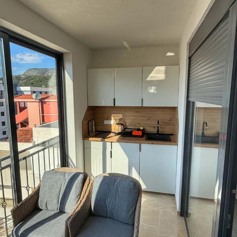 Vizija - One-Bedroom Apartment - 3