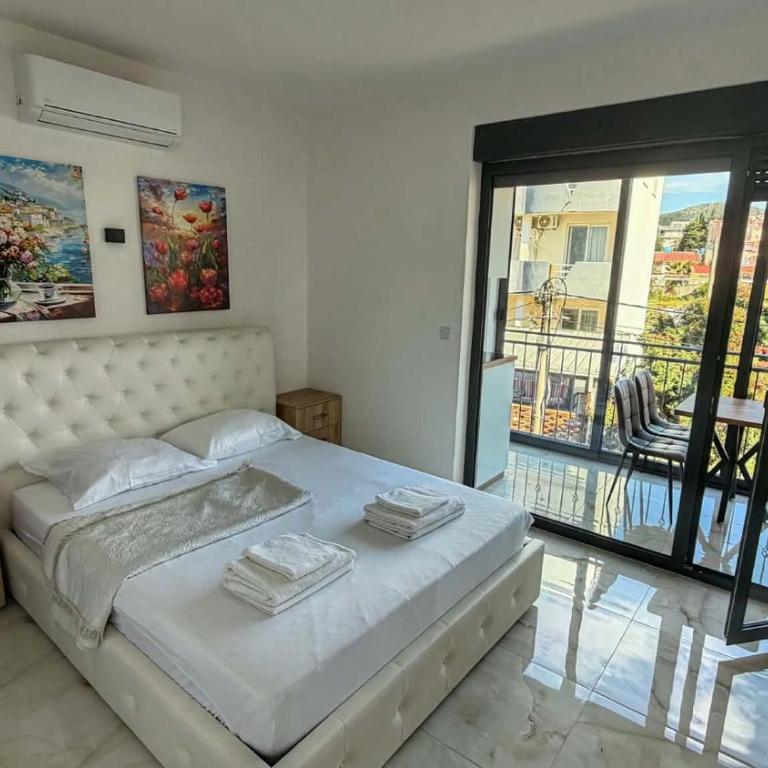 Vizija - One-Bedroom Apartment - 5