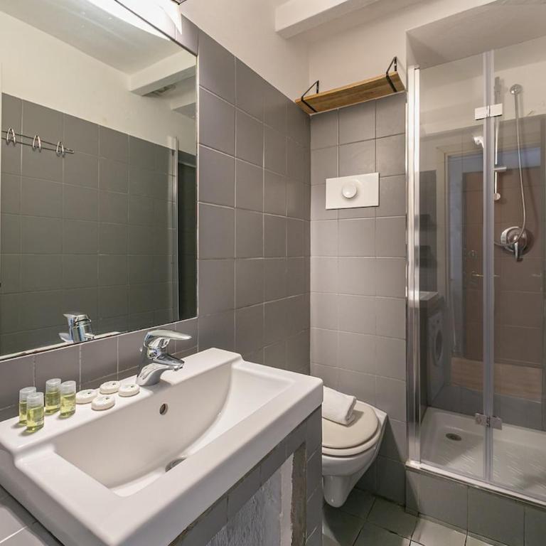 Happy House - Viale Tibaldi - Appartamento con 1 Camera da Letto - 11
