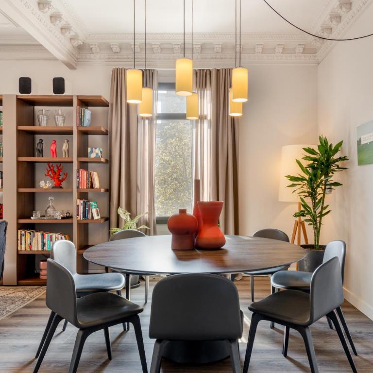 Casagrand Luxury Apartments Barcelona - Superior Four-Bedroom Apartment - 13