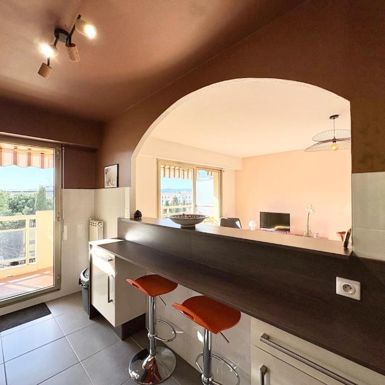 Appartement T3 piscine, parking, proche des plages - Apartment mit 2 Schlafzimmern - 13
