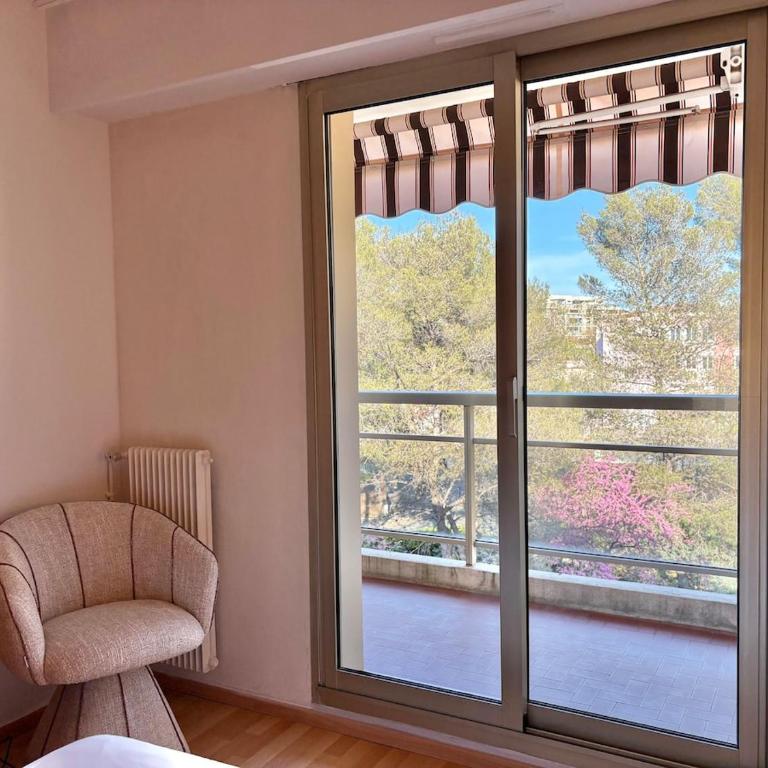 Appartement T3 piscine, parking, proche des plages - Apartment mit 2 Schlafzimmern - 17