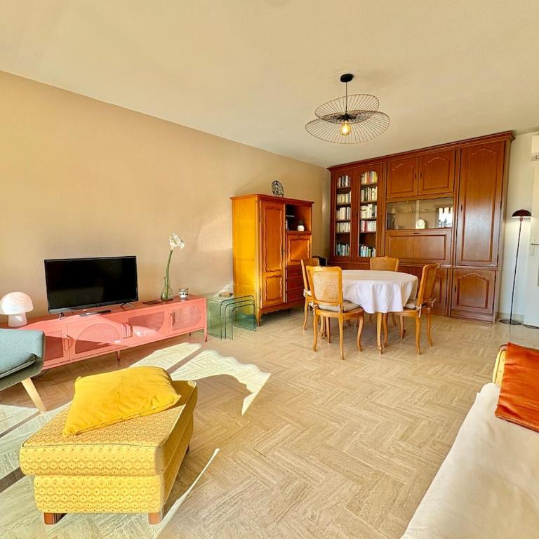 Appartement T3 piscine, parking, proche des plages - Apartment mit 2 Schlafzimmern - 6
