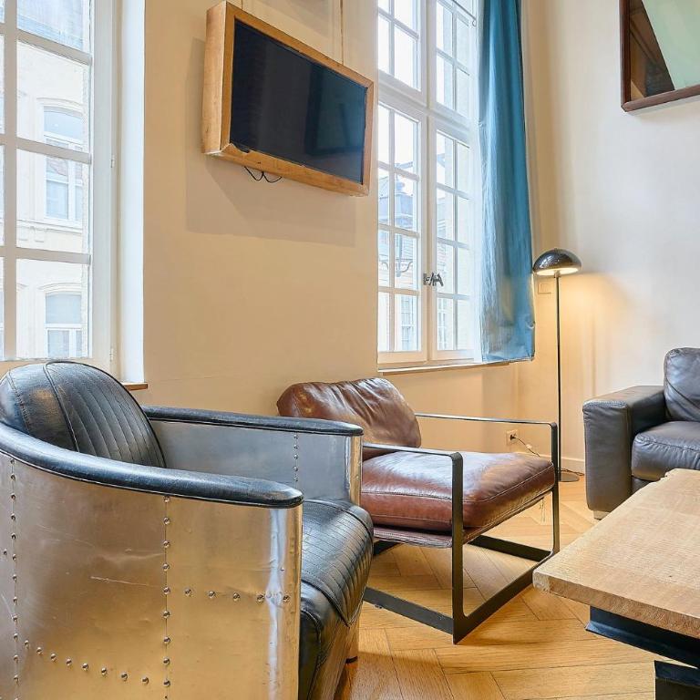 Duplex d'architecte avec 3 chambres - Three-Bedroom Apartment - 4