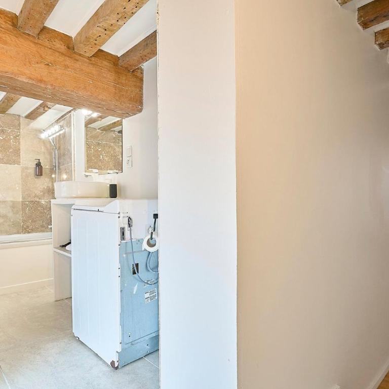 Duplex d'architecte avec 3 chambres - Three-Bedroom Apartment - 30