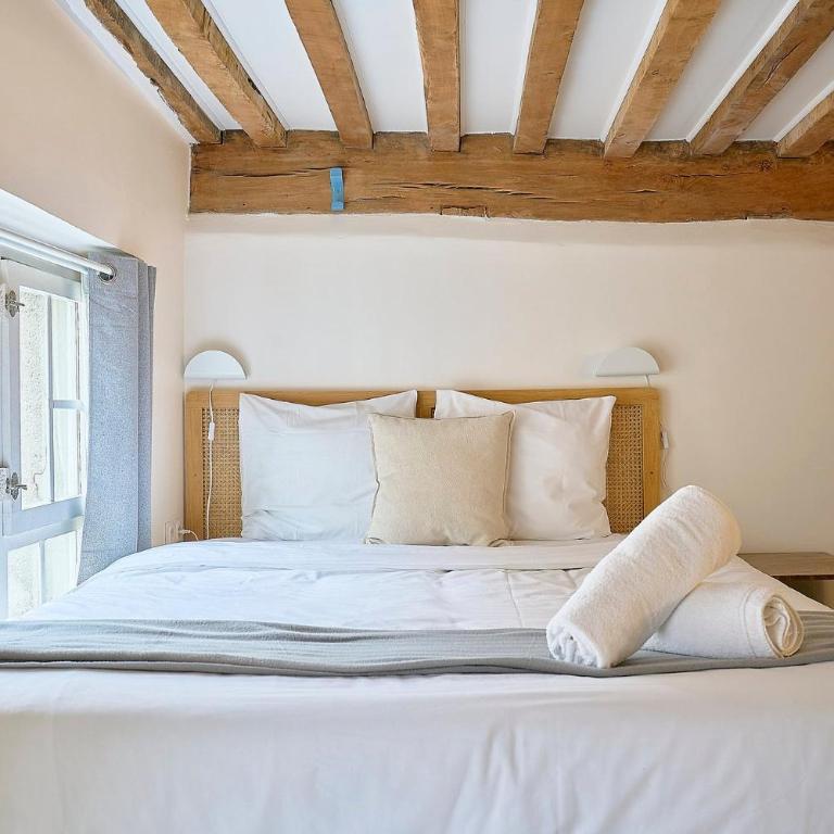 Duplex d'architecte avec 3 chambres - Three-Bedroom Apartment - 27
