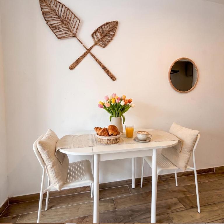 Charmant appart avec jardin privé wifi et clim - proche mer -1 - Apartamento de 1 dormitorio - 5