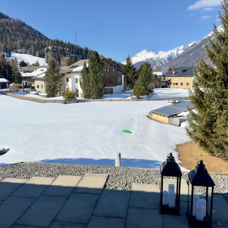 Alpine Home with Lounge - 10 min from St Moritz - Standard Apartment mit 3 Schlafzimmern - 28