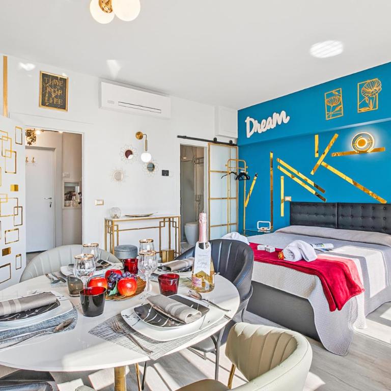 Apartments 125 and 402 - Monolocale con Balcone - 9