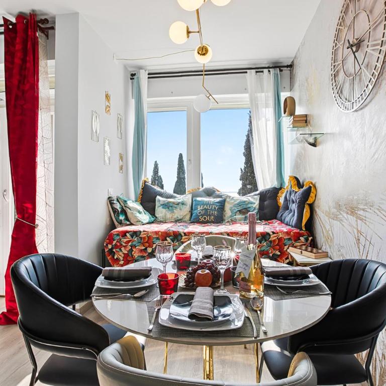 Apartments 125 and 402 - Monolocale con Balcone - 1
