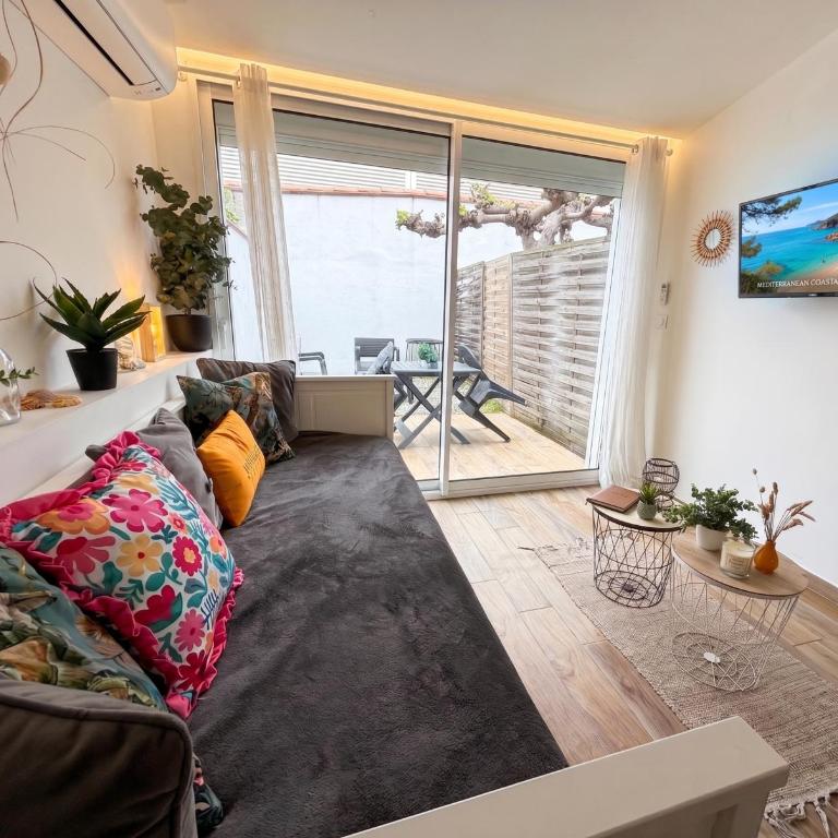 Charmant appart avec jardin privé wifi et clim - proche mer -1 - Apartamento de 1 dormitorio - 4