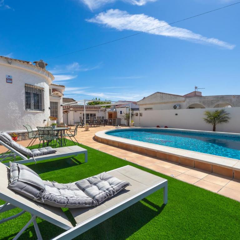 Preciosa villa con piscina, perfecta para familias - Villa con piscina privada - 48