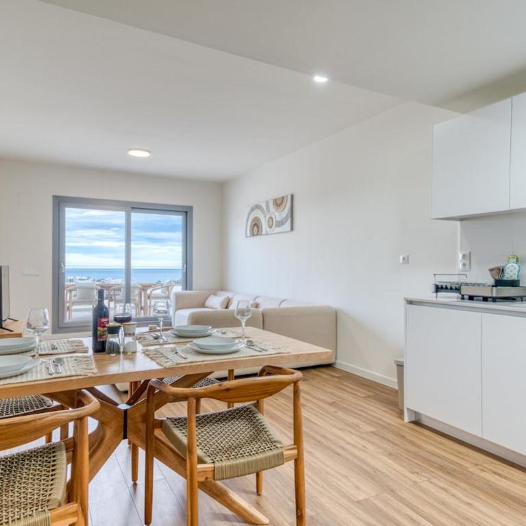 Luxury Coastal Apartment Sea Views Pool & Parking - Apartamento de 3 dormitorios - 28
