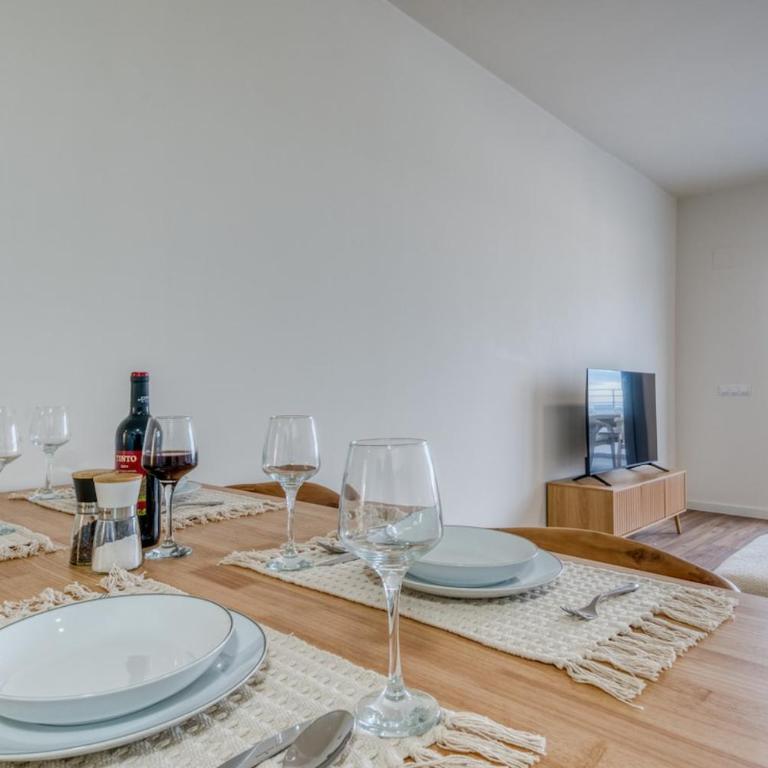 Luxury Coastal Apartment Sea Views Pool & Parking - Apartamento de 3 dormitorios - 33