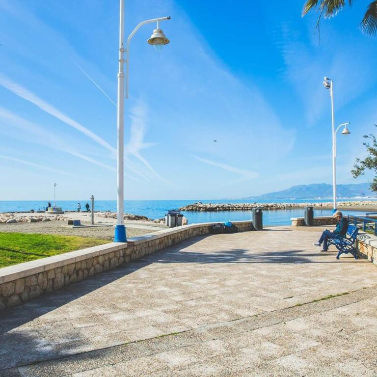 Apartamento con vistas al mar en Pedregalejo playa - Apartamento - 20