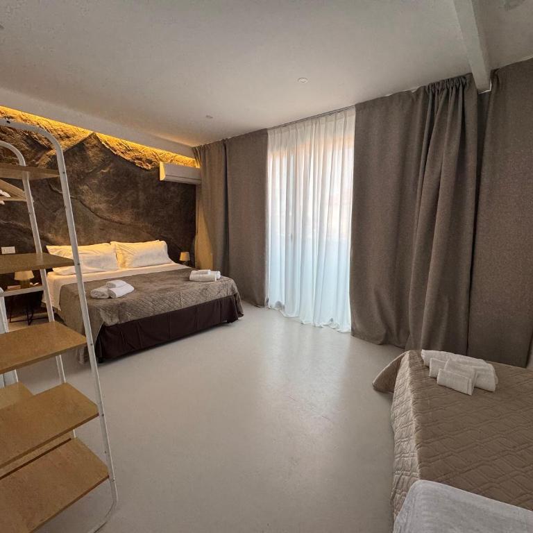 Bella Gallery Terrasini - Deluxe Apartment - 3