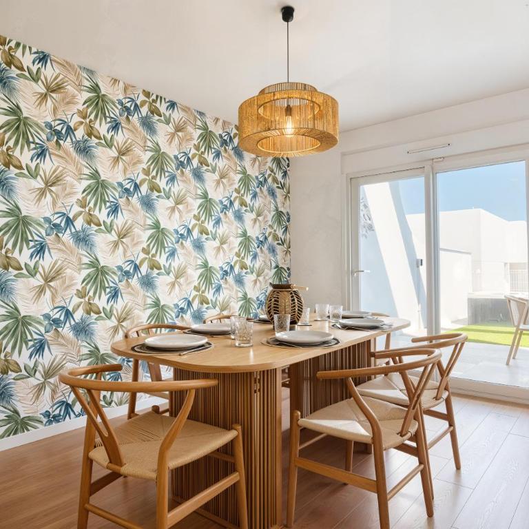 Stunning House, 3BR, HOT TUB, WIFI, Parking - Casa Vacacional de 3 dormitorios - 41