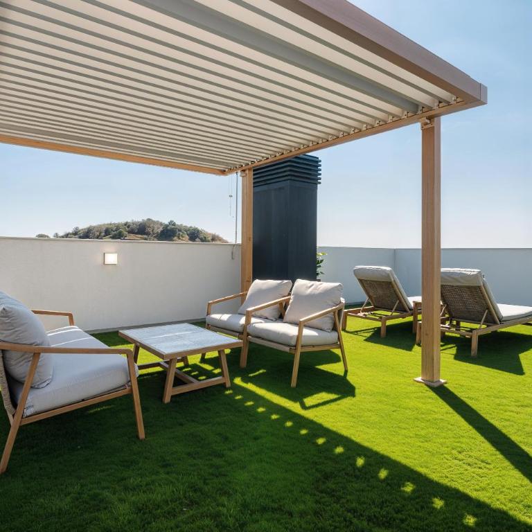 Stunning House, 3BR, HOT TUB, WIFI, Parking - Casa Vacacional de 3 dormitorios - 13