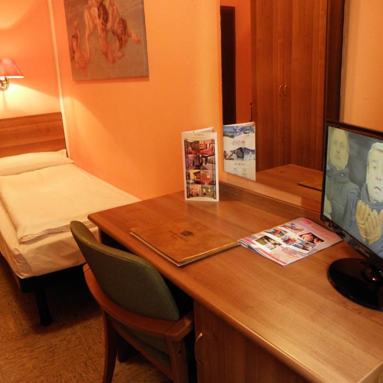 Hotel Corona - Einzelzimmer Economy - 1