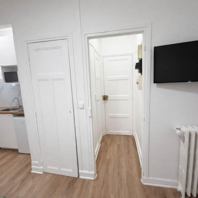 Charmant Studio Paris 15eme - Proche Tour Eiffel - Appartement - 3