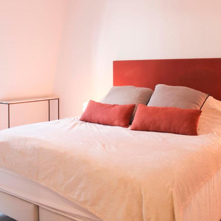 Spacious 74 m apartment near Montmartre - Apartment - 12