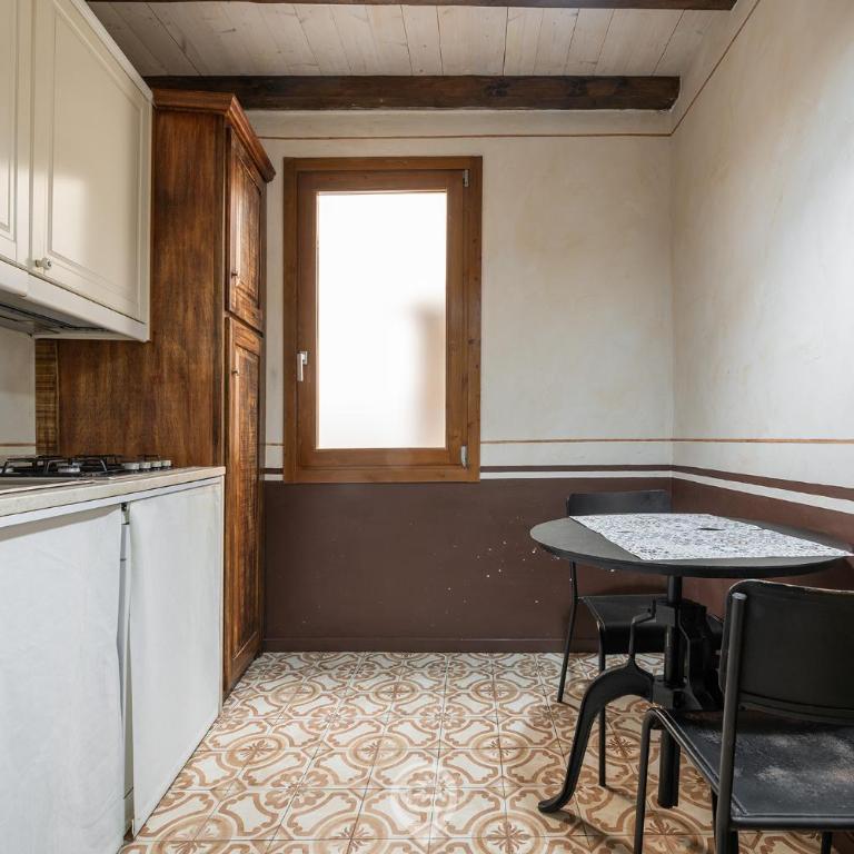 Q Flat 3 - Central Balcony Flat - Appartamento con Terrazza - 20