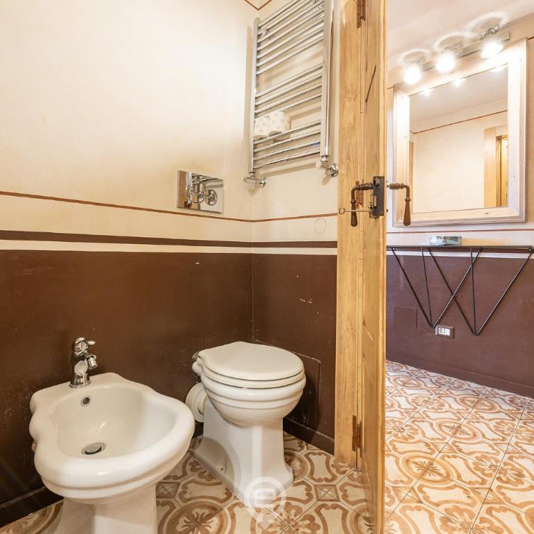 Q Flat 3 - Central Balcony Flat - Appartamento con Terrazza - 22