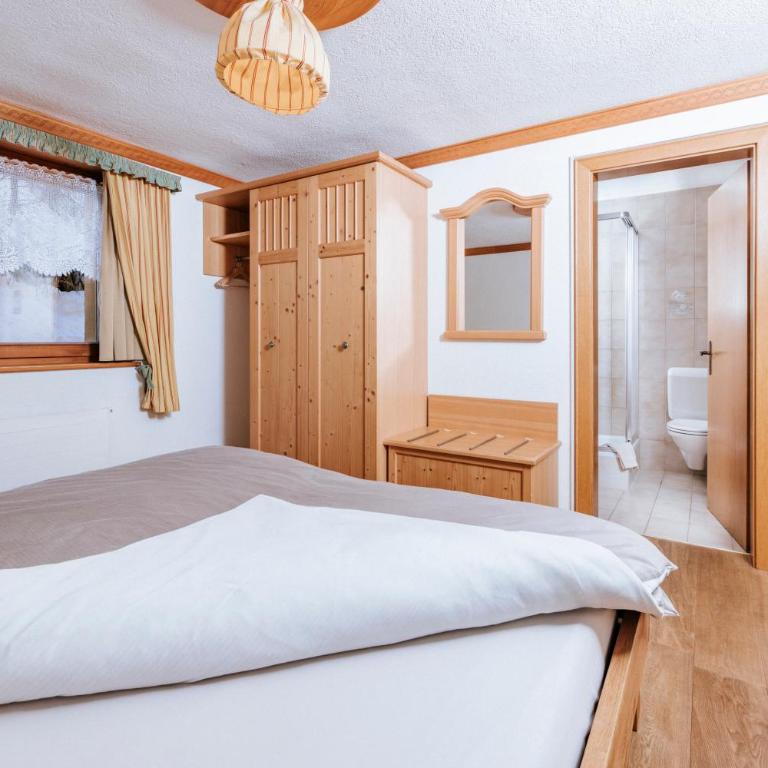 Alpenhotel zur Wildi Lauchernalp - Doppelzimmer Norden - 4