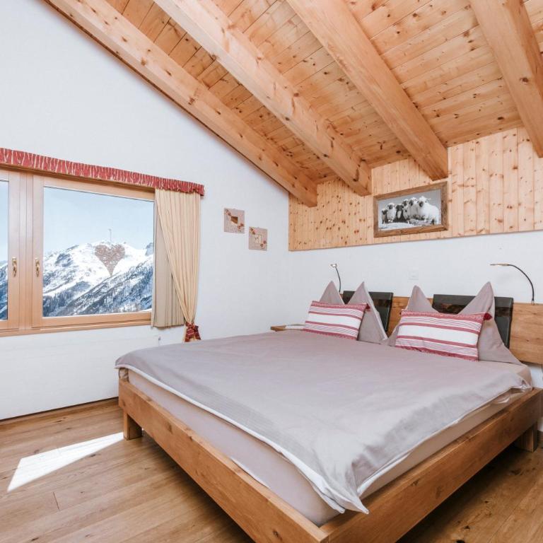 Alpenhotel zur Wildi Lauchernalp - Doppelzimmer Süd - 9