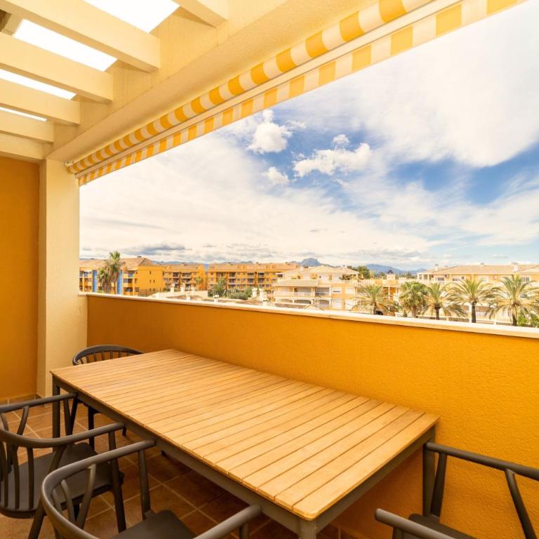 Attic Duplex Apartment with 4 terraces & 5 min walk to Beach - Apartamento Dúplex - 15